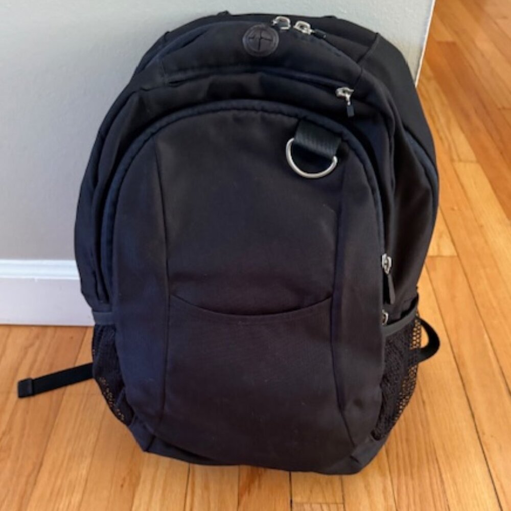 POTTERY BARN TEEN black laptop backpack